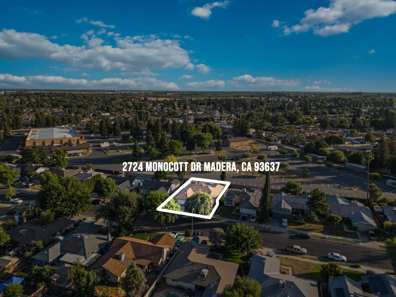 2724 Monocott Dr, Madera, CA 93637