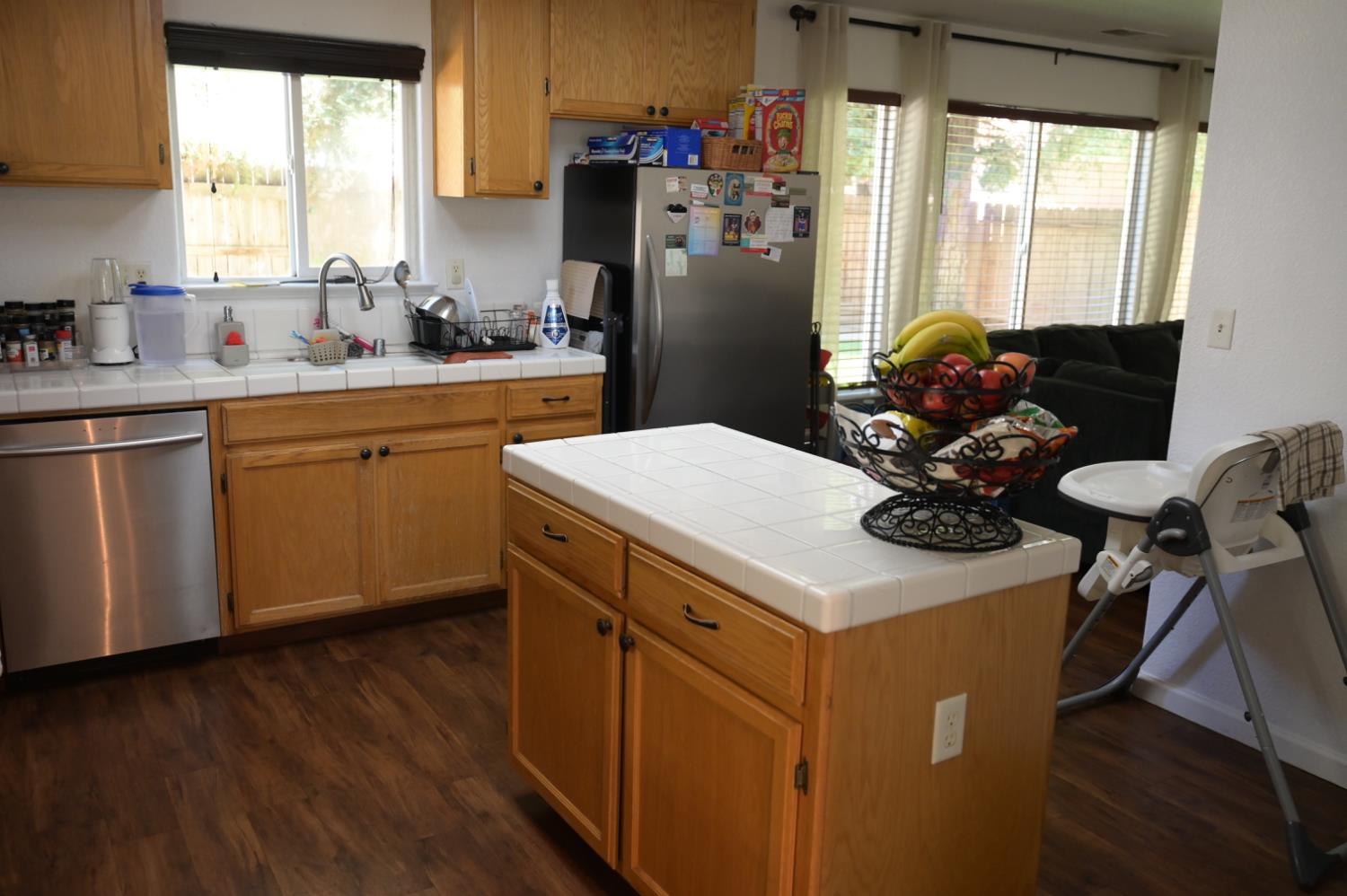 105 Cedar Ct, Chowchilla, CA 93610