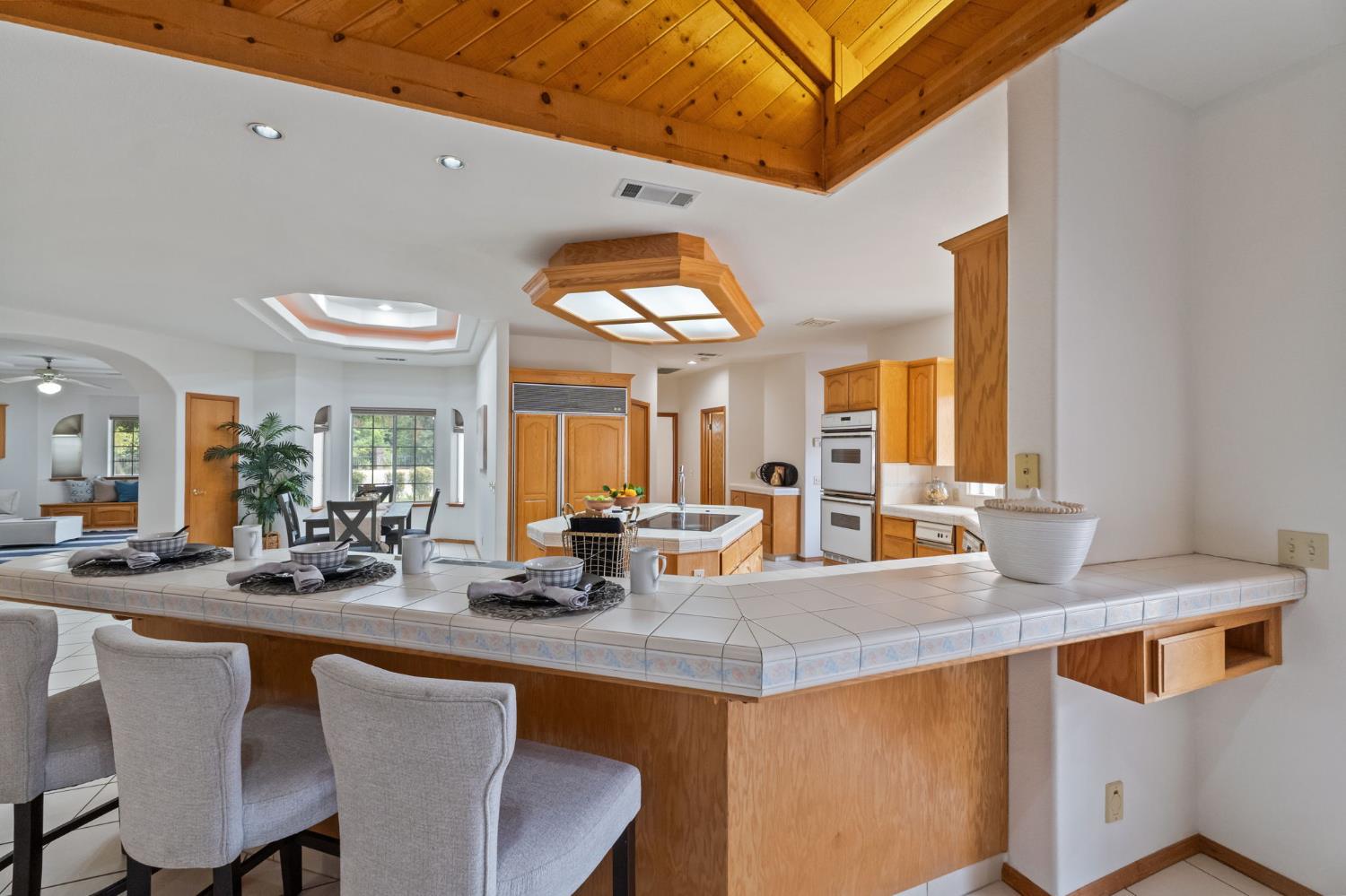 7357 E Dennett Ave, Fresno, CA 93737