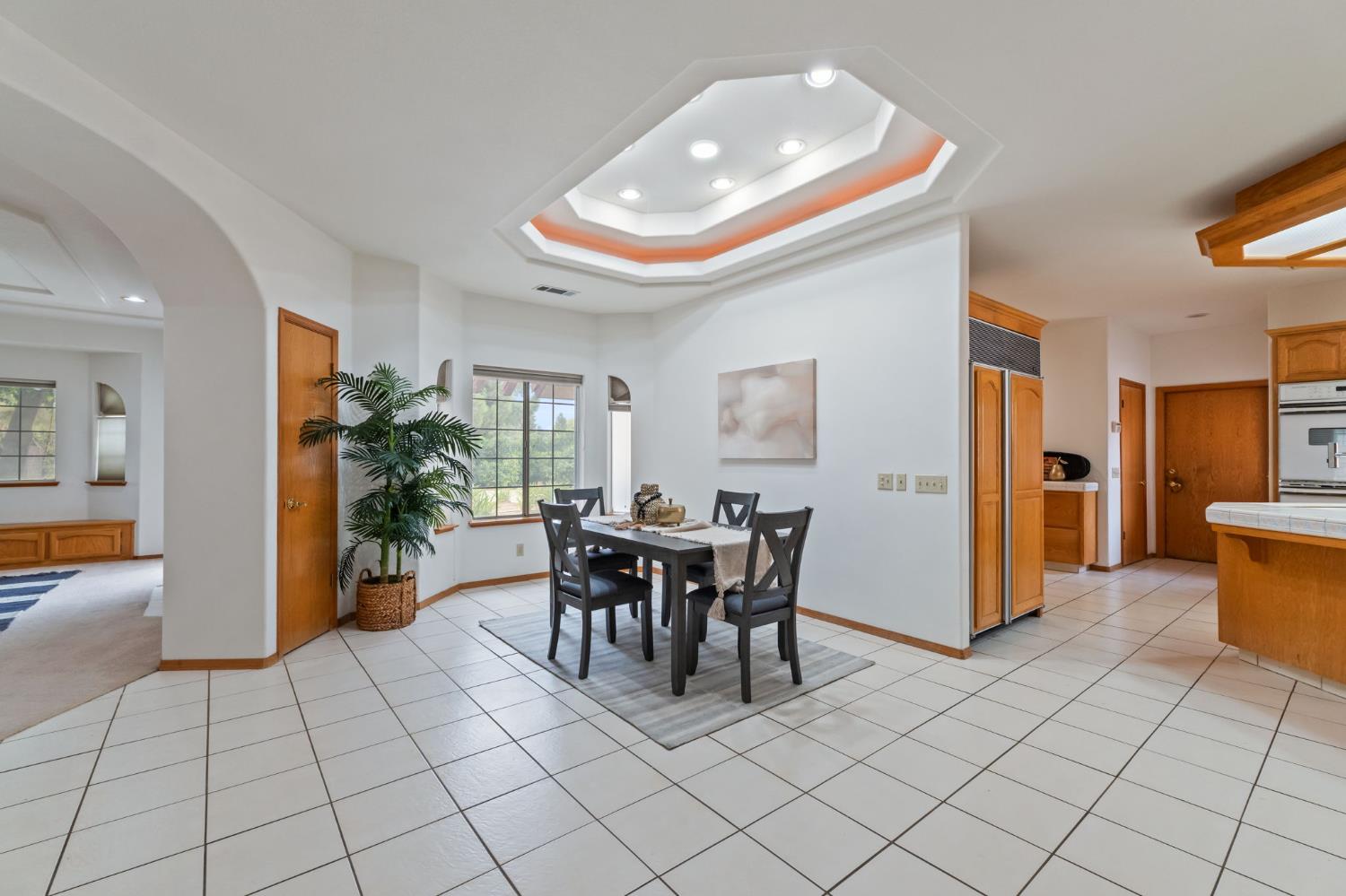 7357 E Dennett Ave, Fresno, CA 93737