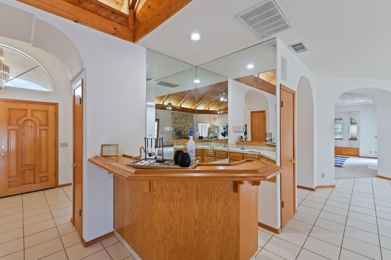 7357 E Dennett Ave, Fresno, CA 93737