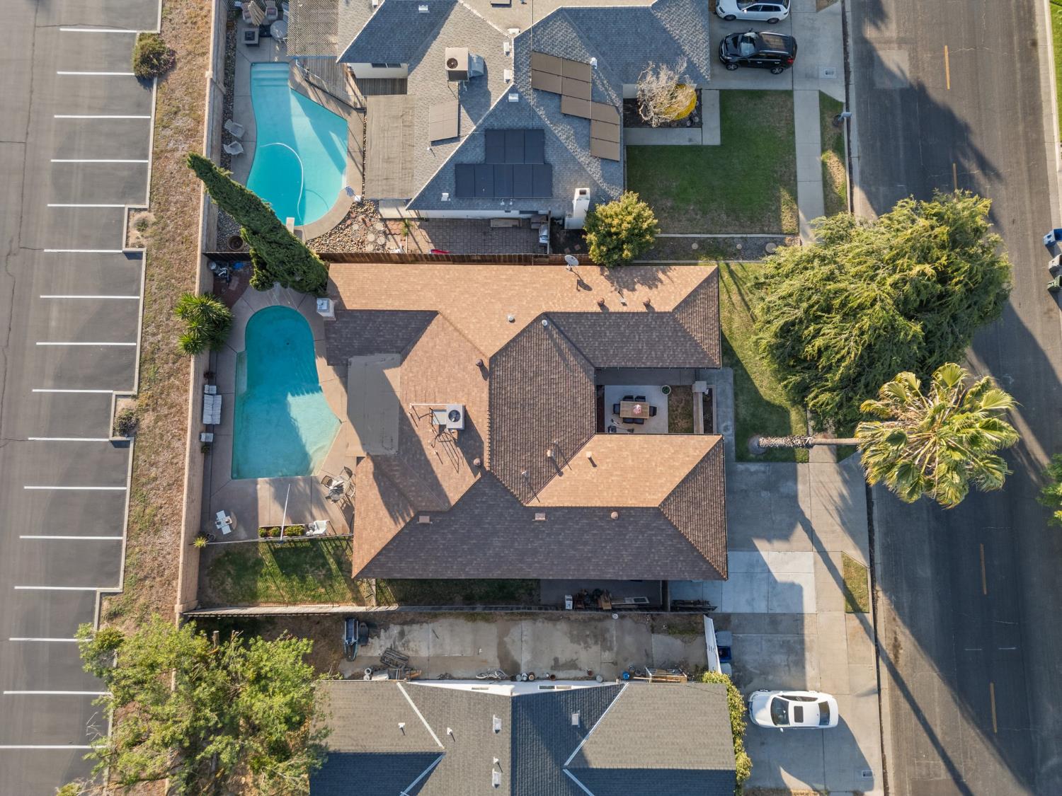 2724 Monocott Dr, Madera, CA 93637