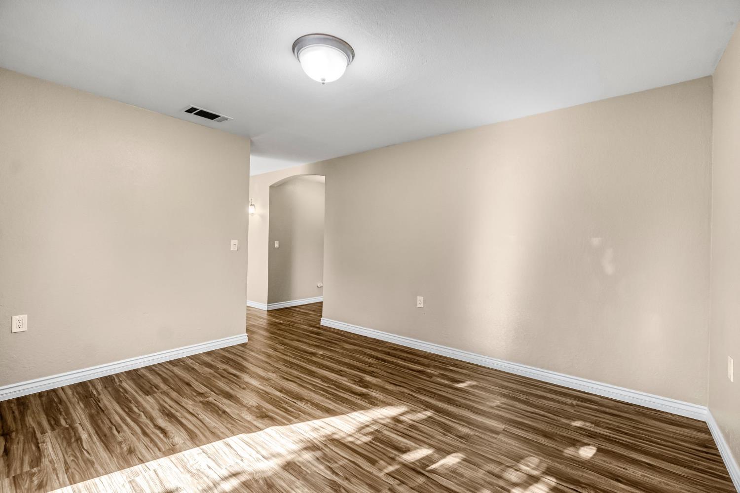 3739 W Bullard Ave #101, Fresno, CA 93711