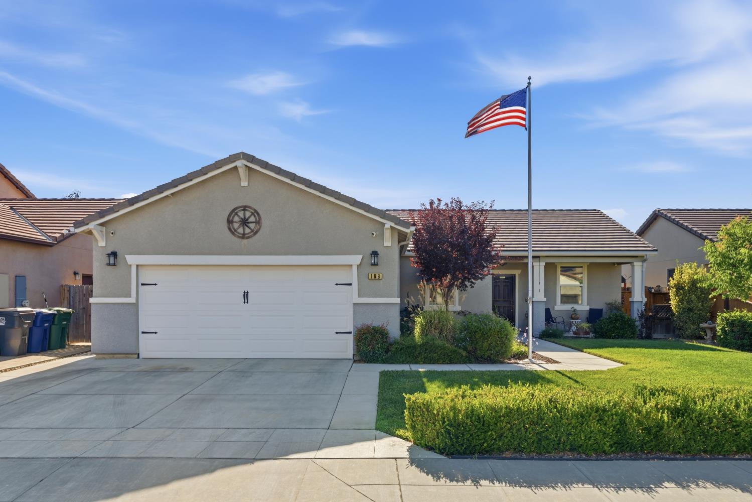 166 Rancho Santa Fe Dr