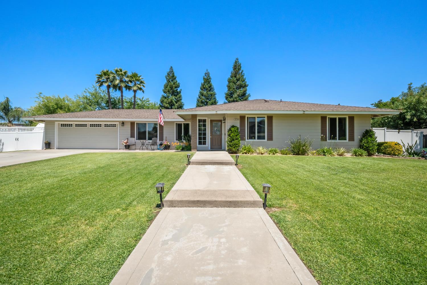 18746 Auburn Way