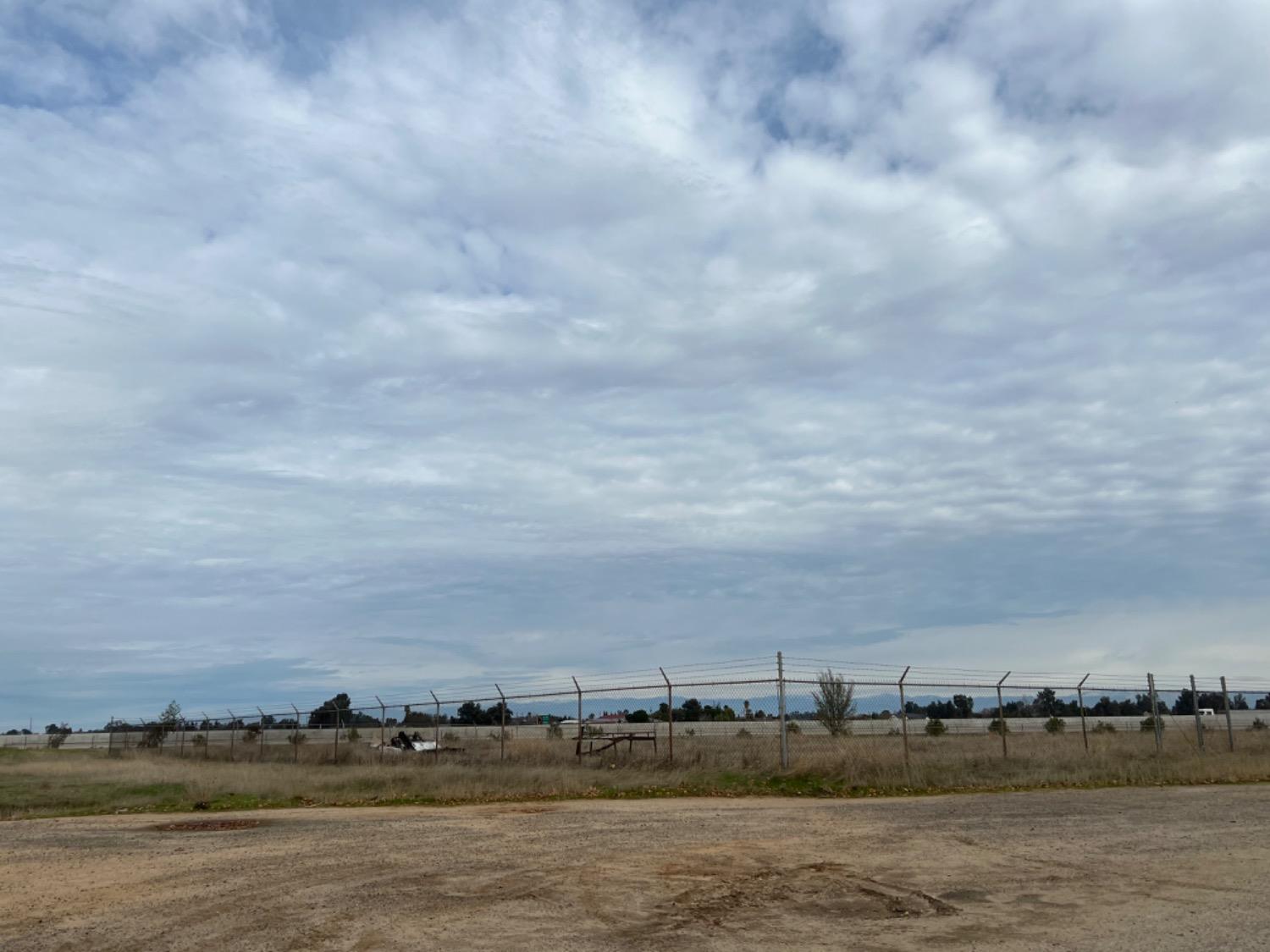 2801 Boles St, Madera, CA 93637
